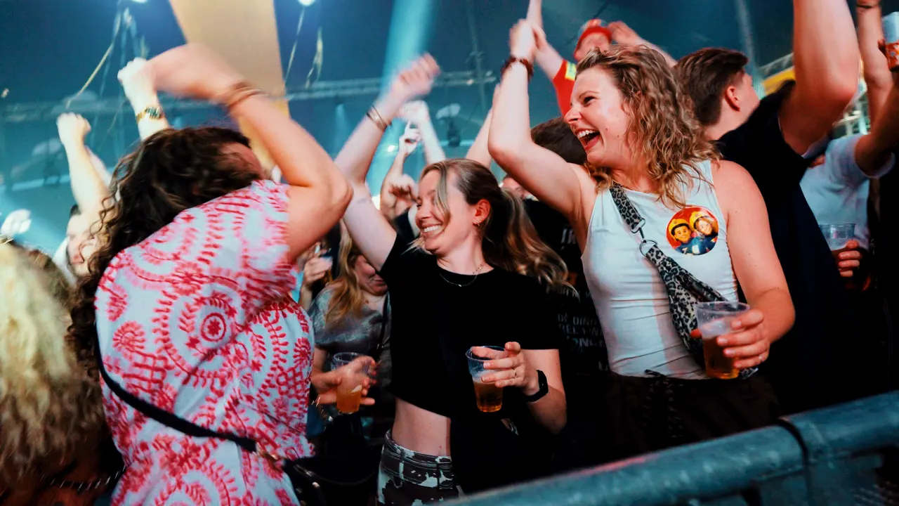 moerspinksterweekend-feestdjbart