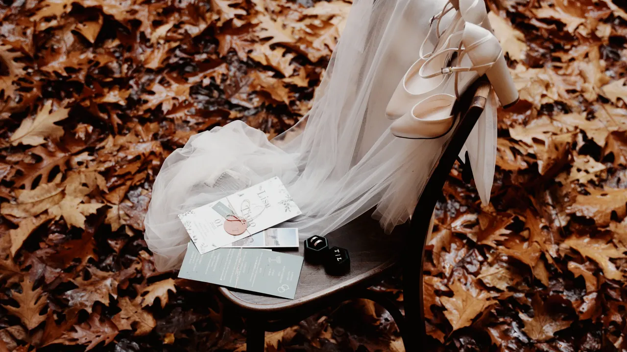 details-timo-lisa-wedding